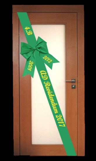 maturitna stuha na dvere vysivana zelena vysivky zastavy.com maturita ukončenie skoly